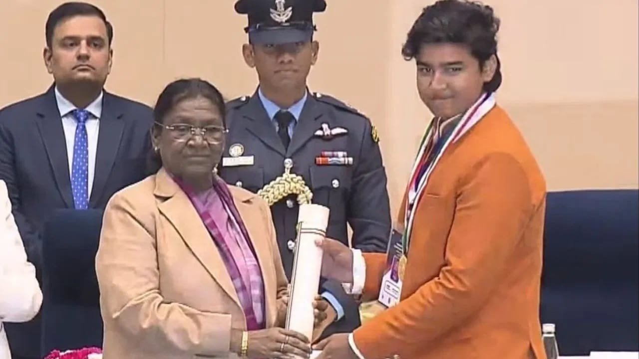 Bihar_News_Today_Vaibhav_Suryavanshi_Gets_PMRBP_Award.jpeg