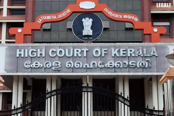 Bihar_News_Today_Kerala_high_court_big_decision_not_just_MBBS_Physiotherapists_and_PhDs_can_also_use_Dr-1.jpeg