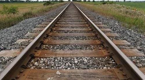 Bihar_News_Today_Railway_Worker_Died_At_West_Champaran_Railway_Track.jpeg