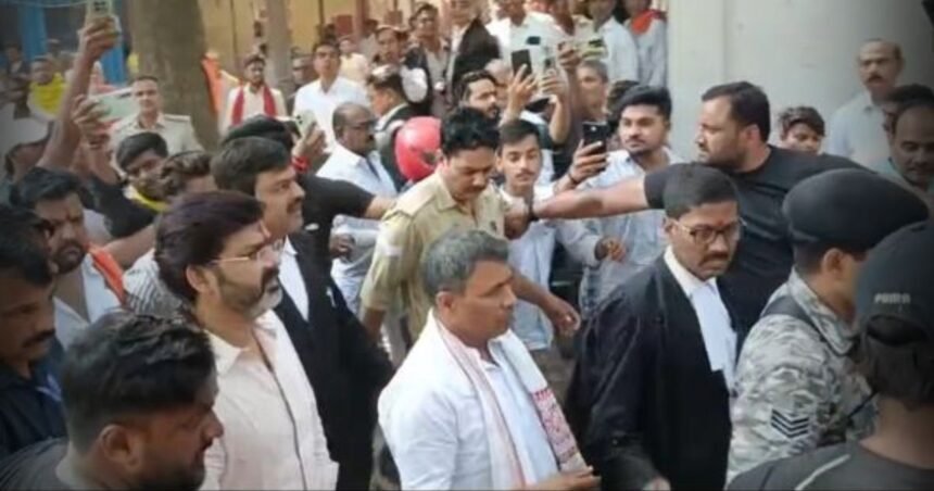 BiharNewsToday_Pawan Singh_Ara Court