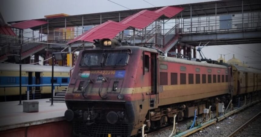 BiharNewsToday_Patna_gorakhpur-patliputra-express