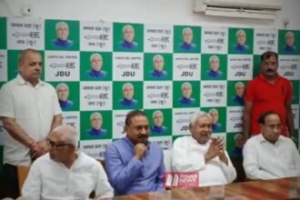 BiharNewsToday_Patna_Nitish-Kumar-JDU-Office-Visit