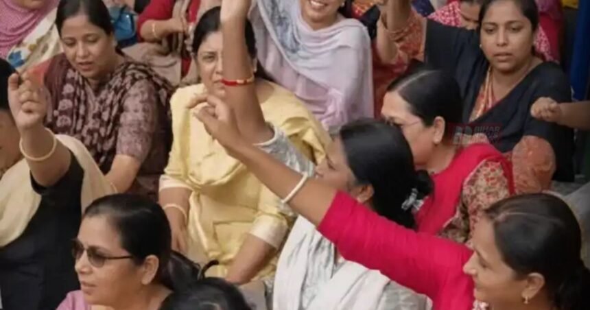 BiharNewsToday_PU teacher protest
