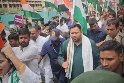 BiharNewsToday_Tejashwi-Yadav-arrested-Rajbhawan-March