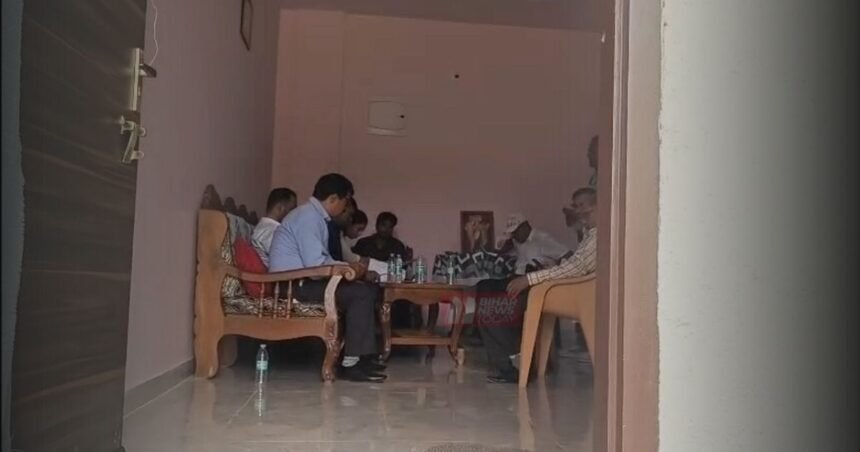 BiharNewsToday_darbhanga eou raid