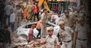 BiharNewsToday_delhi pg collapsed